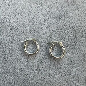 New 925 Italy Sterling Silver Elegant Silver Hoop Earrings